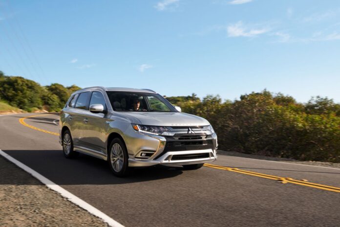 2021_Outlander_PHEV_