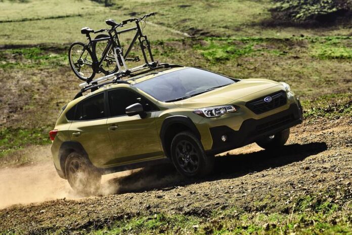 2021_subaru_crosstrek_4dr-suv_sport_life1_oem_1_815