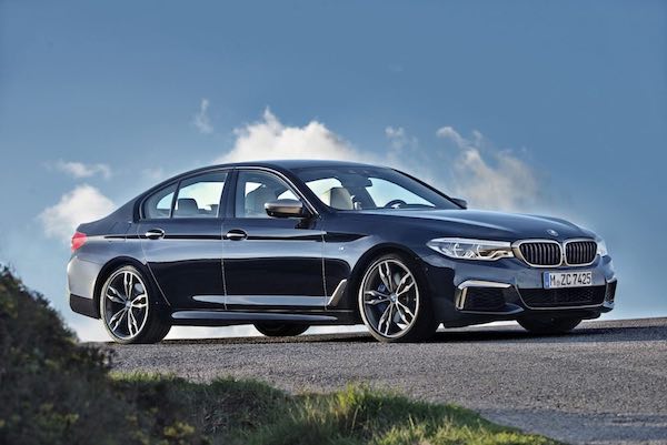 2021 BMW M550i xDrive 