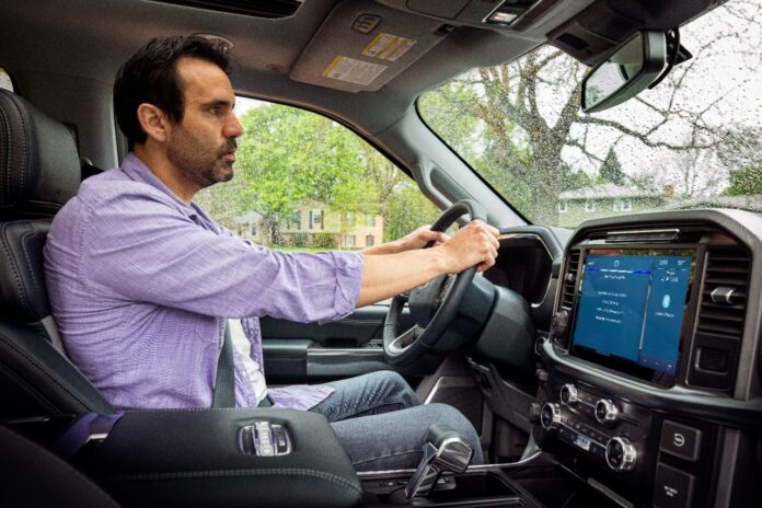 F150_Amazon_Alexa_Built-in_02 (1)
