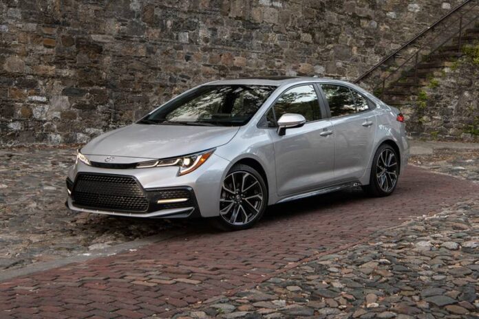 2021_toyota_corolla_sedan_se_fq_oem_2_815